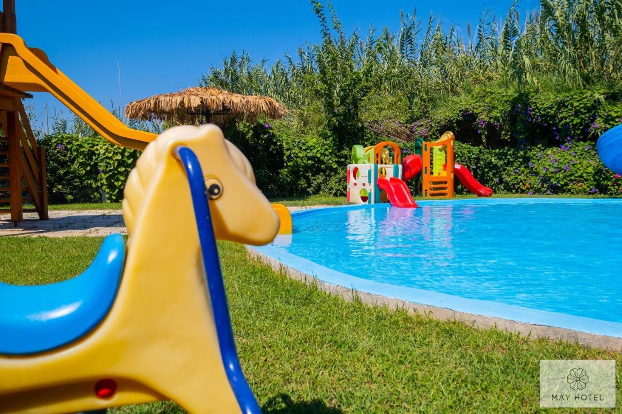 May Beach Hotel Rethymno  Екстер'єр фото